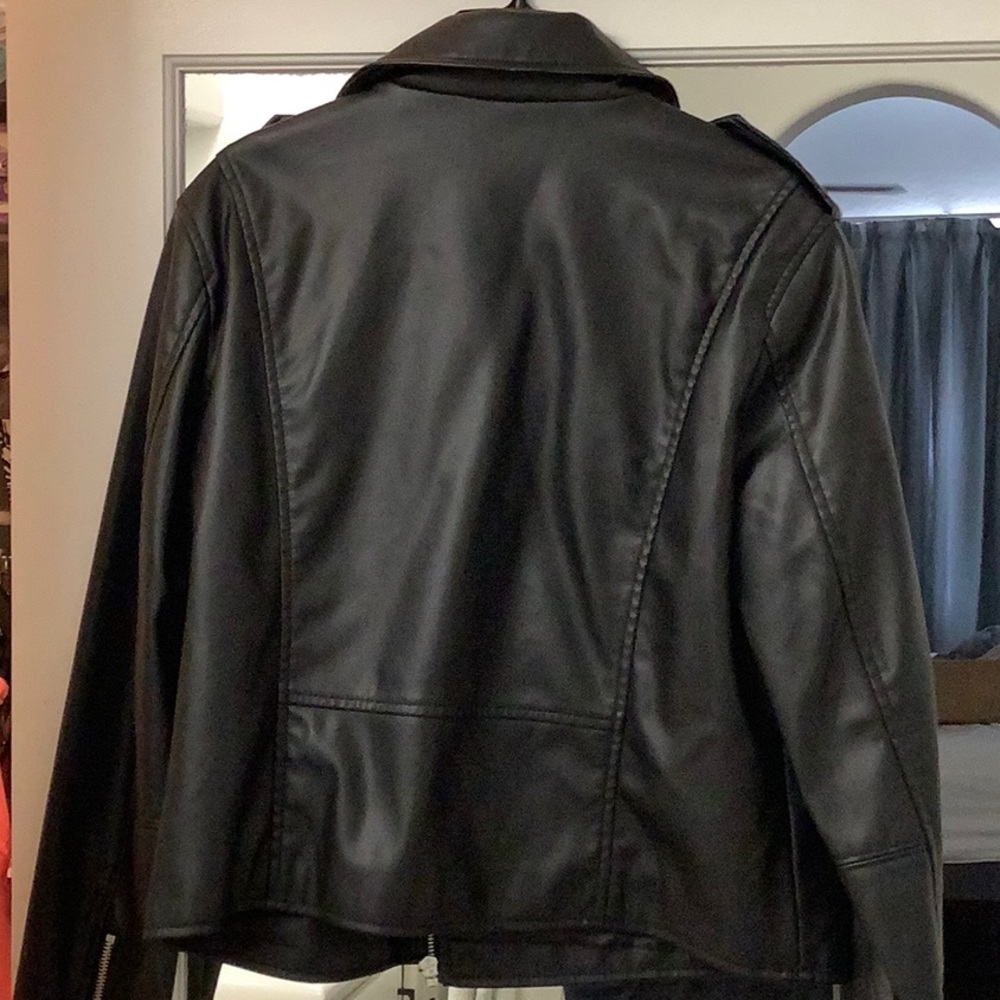 Nine west NWT, black "leather" Moto jacket - Picture 5 of 5